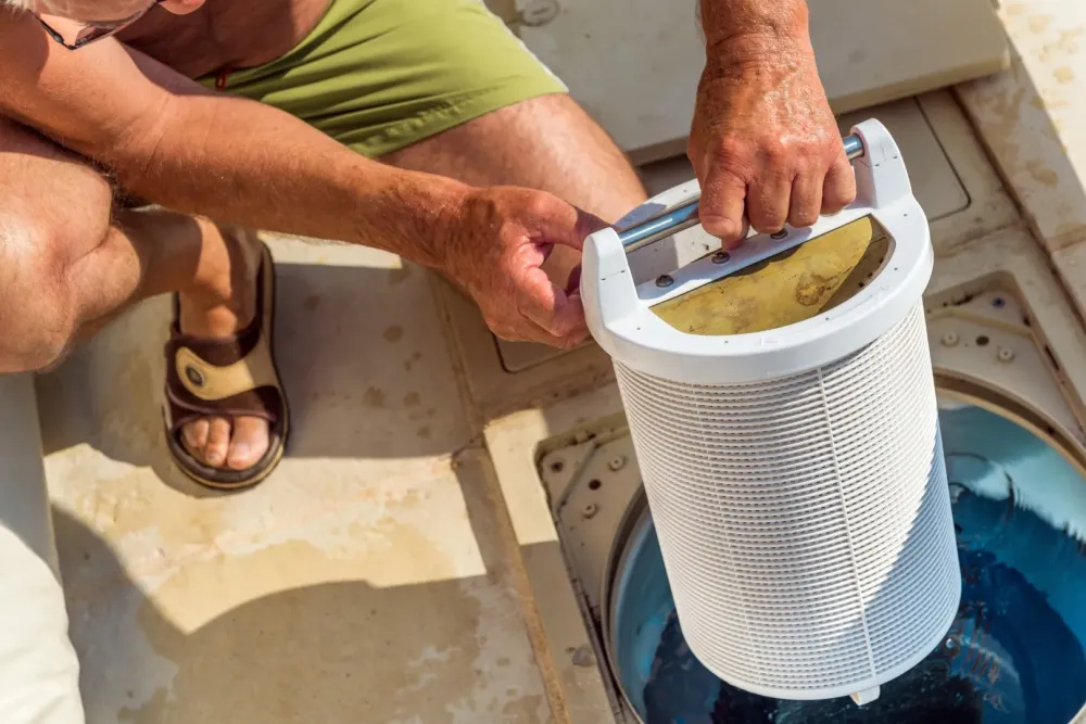 Changement de sable filtre près de Remoulins
